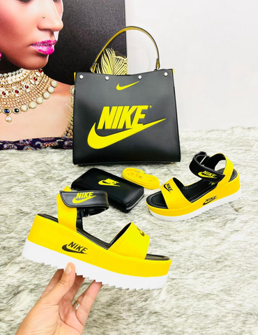 Nike shoes sets - Nazbeauti